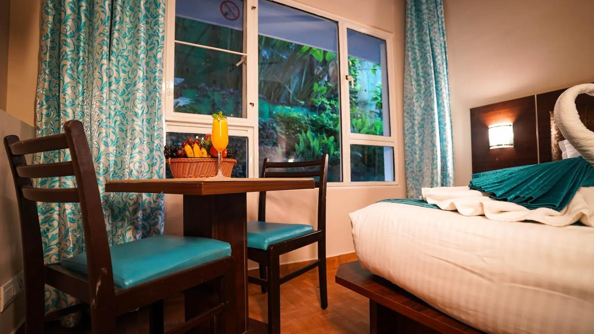 Misty Mountain Resort Munnar Indie