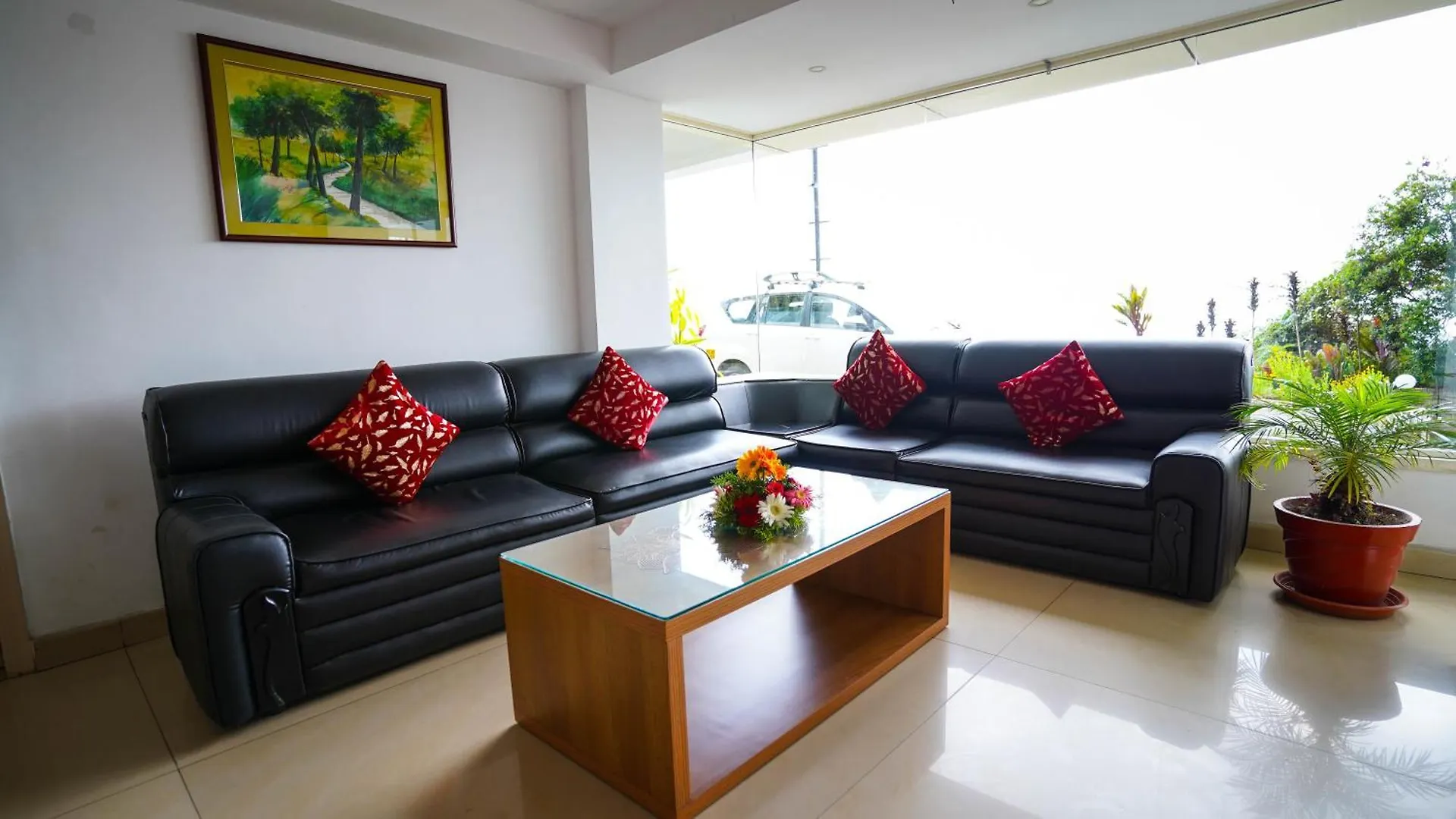 Misty Mountain Resort Munnar